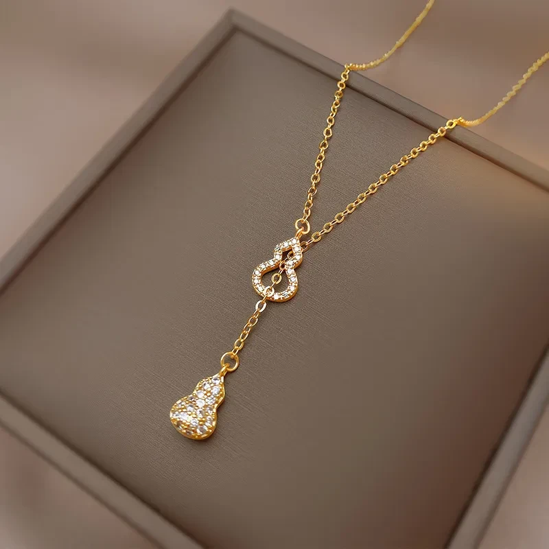 Women's Fashion Simple Gourd Pendant Necklace