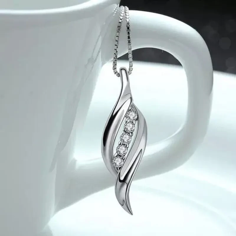 Silver-plated double willow leaf pendant