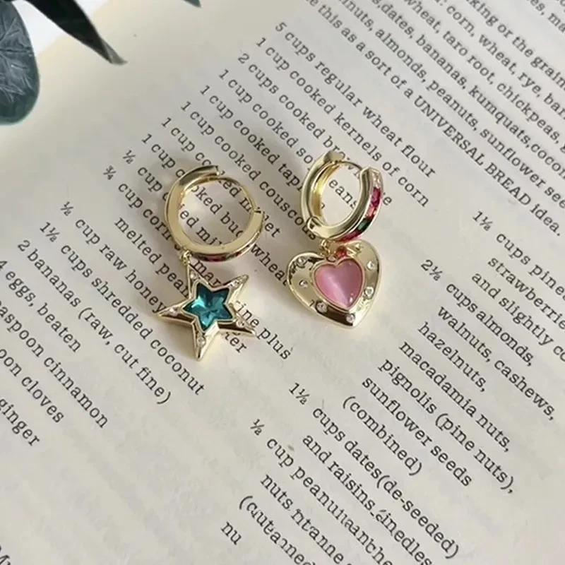 Personality Retro Dopamine Color Stars Heart Ear Clip