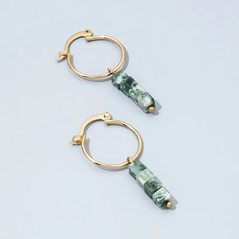 Retro Fashion Broken Malachite Green Natural Stone Earrings