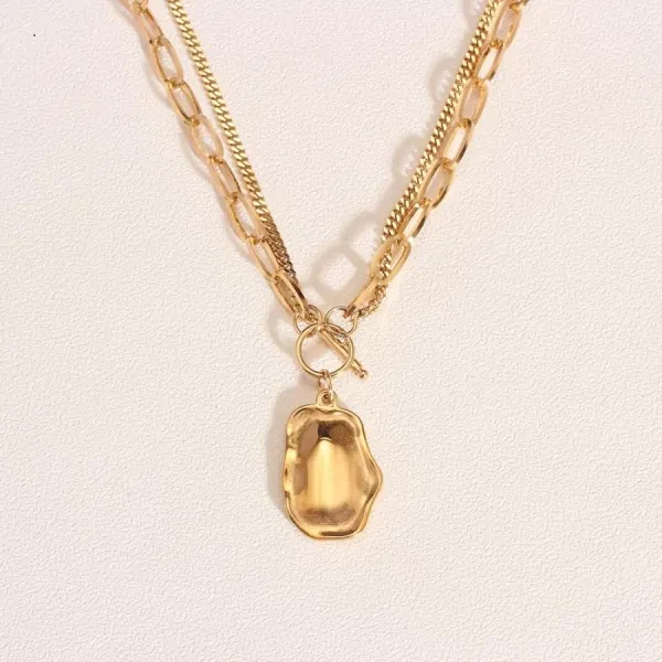 Vintage Industrial Metal Wind Irregular Pendant