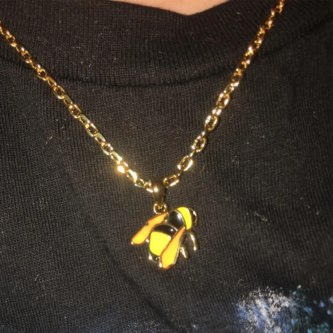 Bee Necklace European And American Rap Trend Street