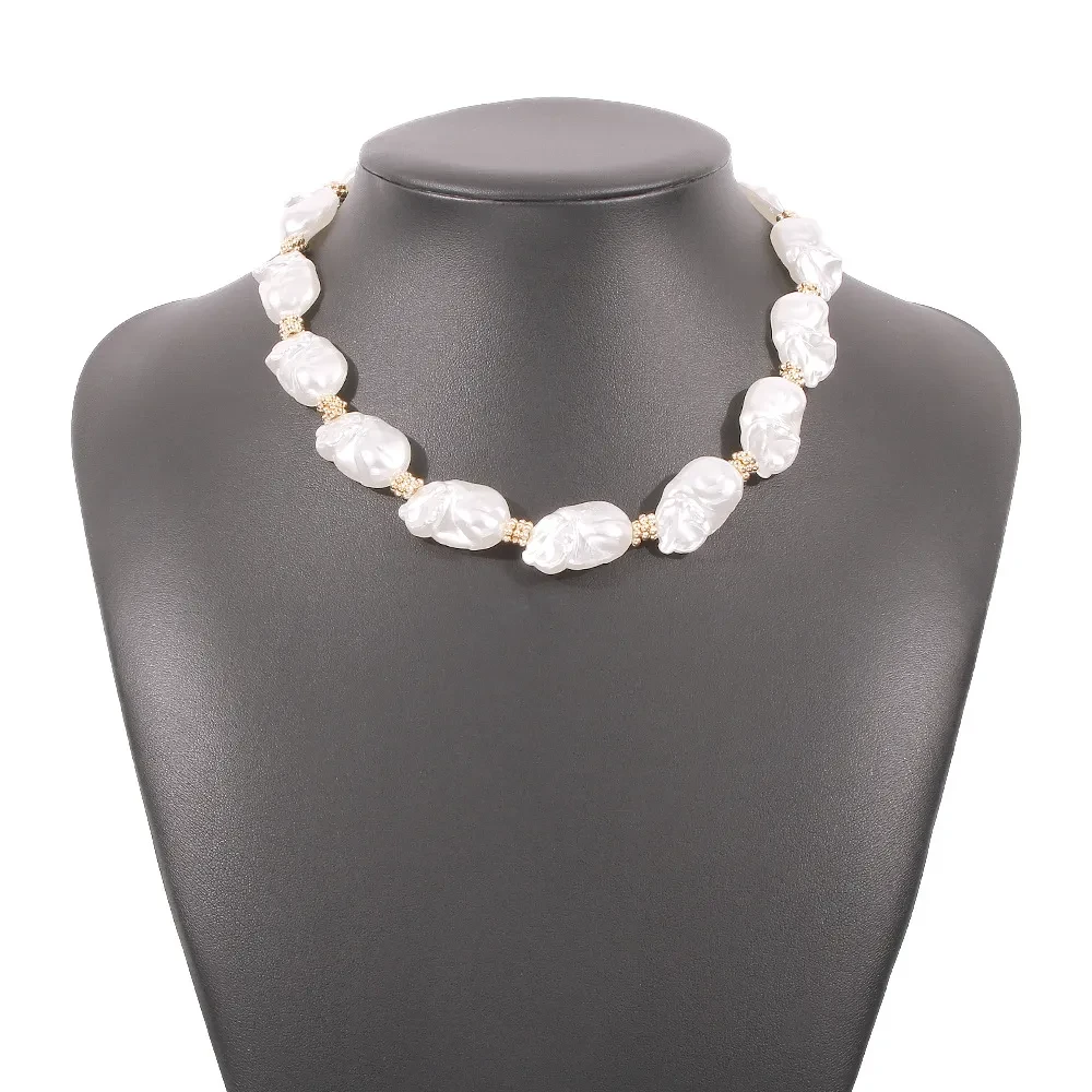 Simple Irregular Pearl Necklace