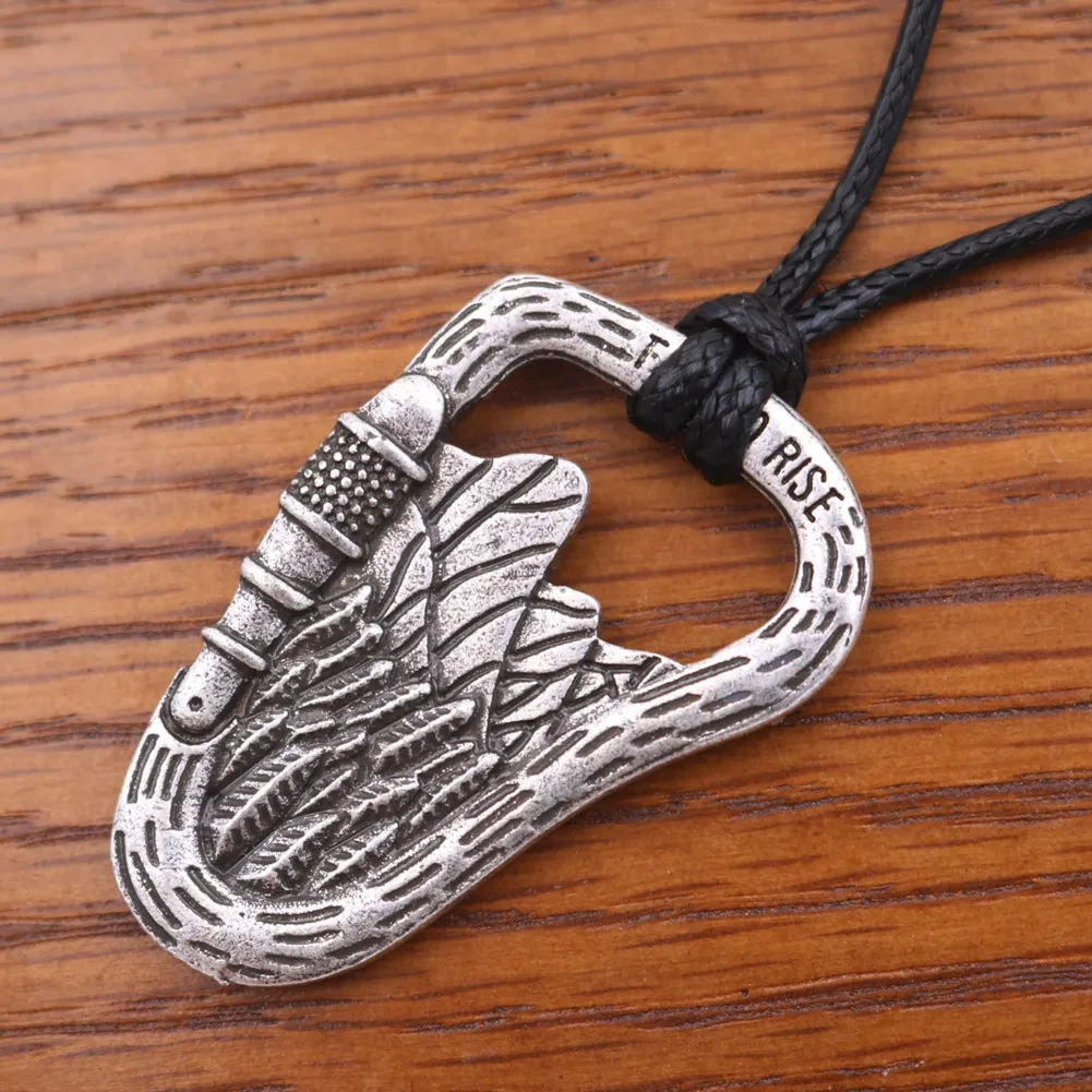 Rock Climber Necklace Zinc Alloy Carabiner Gift Popular In Europe And America