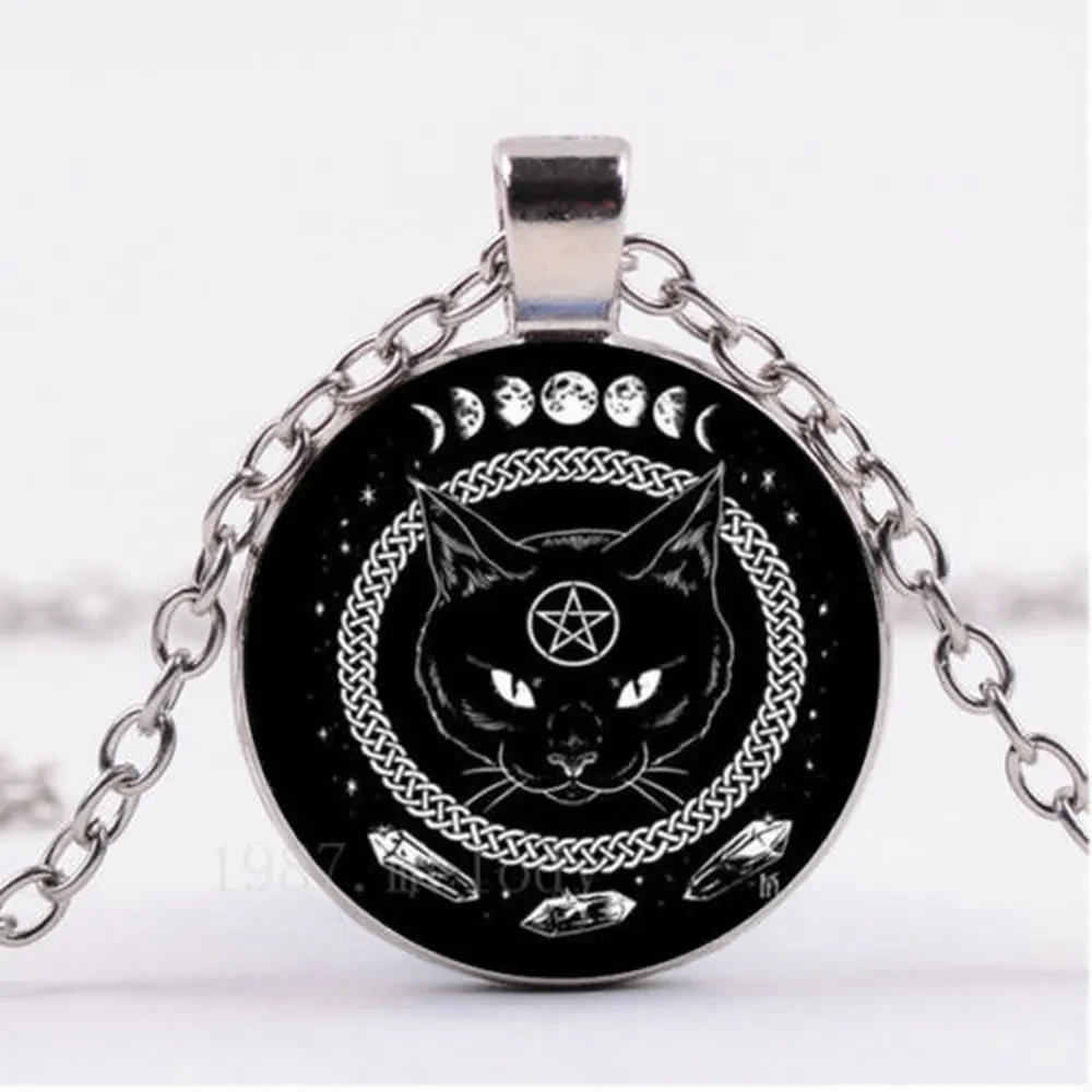 Fashion Black Cat Five-pointed Star Time Gem Cabochon Necklace