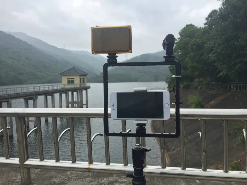 Mobile phone live broadcast bracket