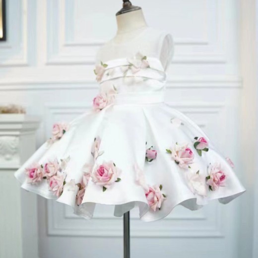White Three-dimensional Flower Girls' Sleeveless Dress