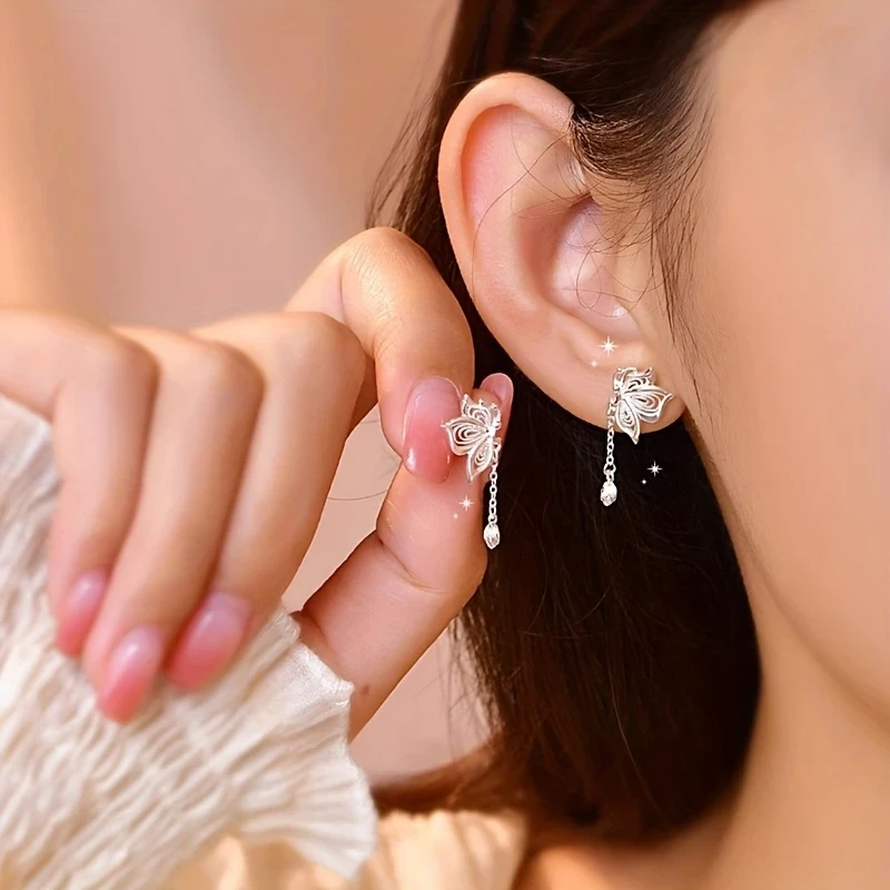 Elegant Hollow Butterfly Earrings  Exquisite Craftsmanship, Romantic Choice for Dating, Enhances Elegant Temperament