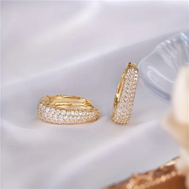 READKISS Elegant 18K Golden Plated Hoop Earrings