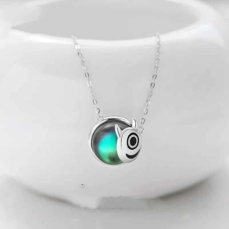 Crystal clavicle chain