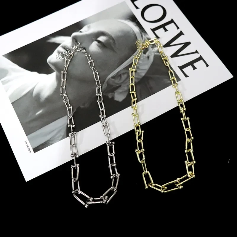 U-shaped thick chain stitching necklace