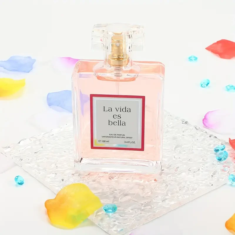 La vida es bella Chic 3.4fl. oz Women's Eau de Toilette