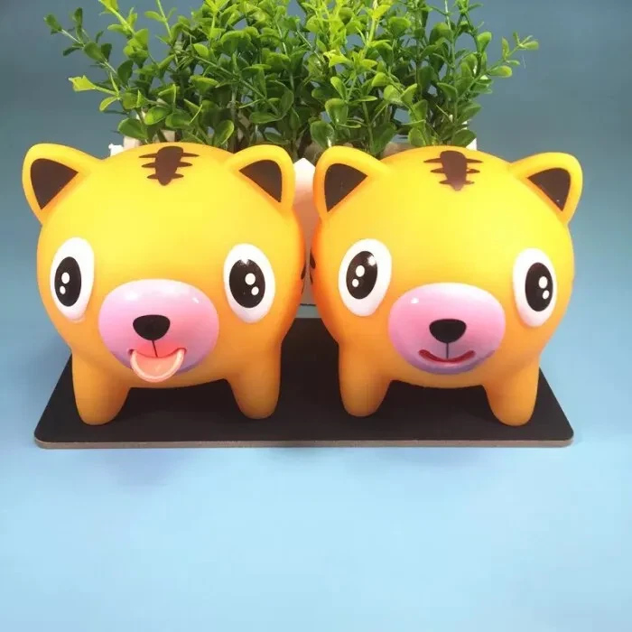 Tongue animal squeeze sound toy creative