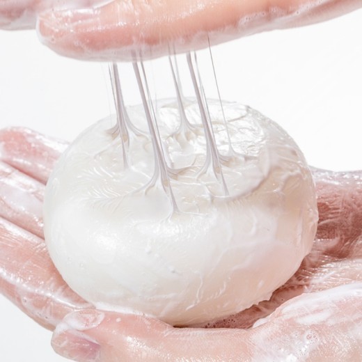 Clean Moisturizing Mite Removal Silk Soap