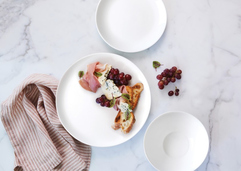 White Coupe Glass Dinner Plate 19cm  - Wiltshire