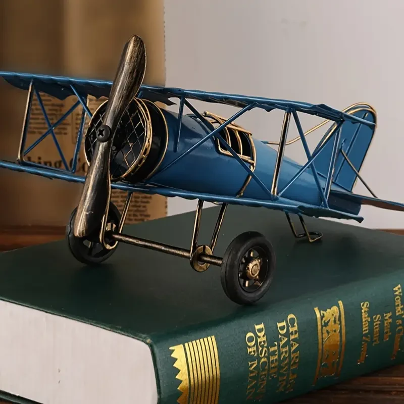 Creative Metal Airplane Toy - Retro Iron Office Desktop Decoration