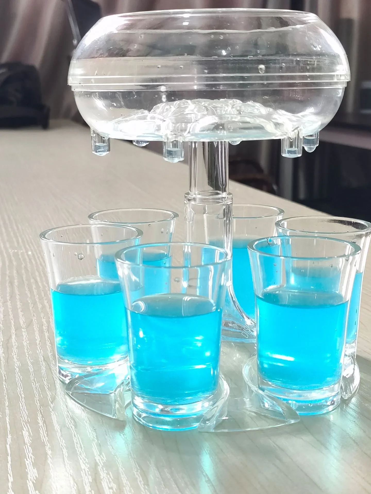 6 Shot Glass Dispenser And Holde