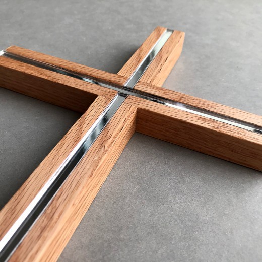 Oak Inlaid Lens Cross Wall Decoration