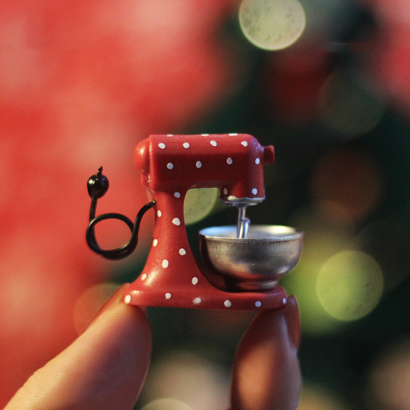 Miniature Christmas Scene Red Simulation Mini Mixer Dollhouse Accessories