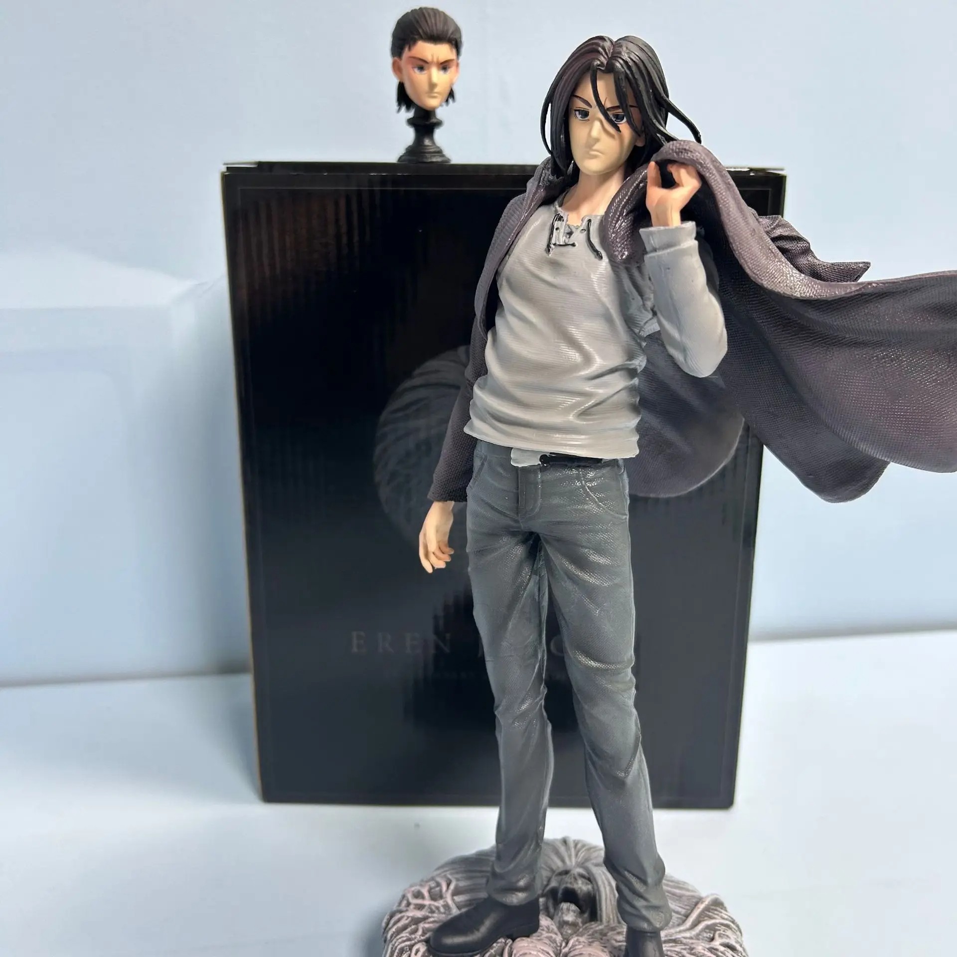 28CM Anime Figure Attack On Titan - Eren Jaeger Figure with Interchangeable Head and Dress Up Suit