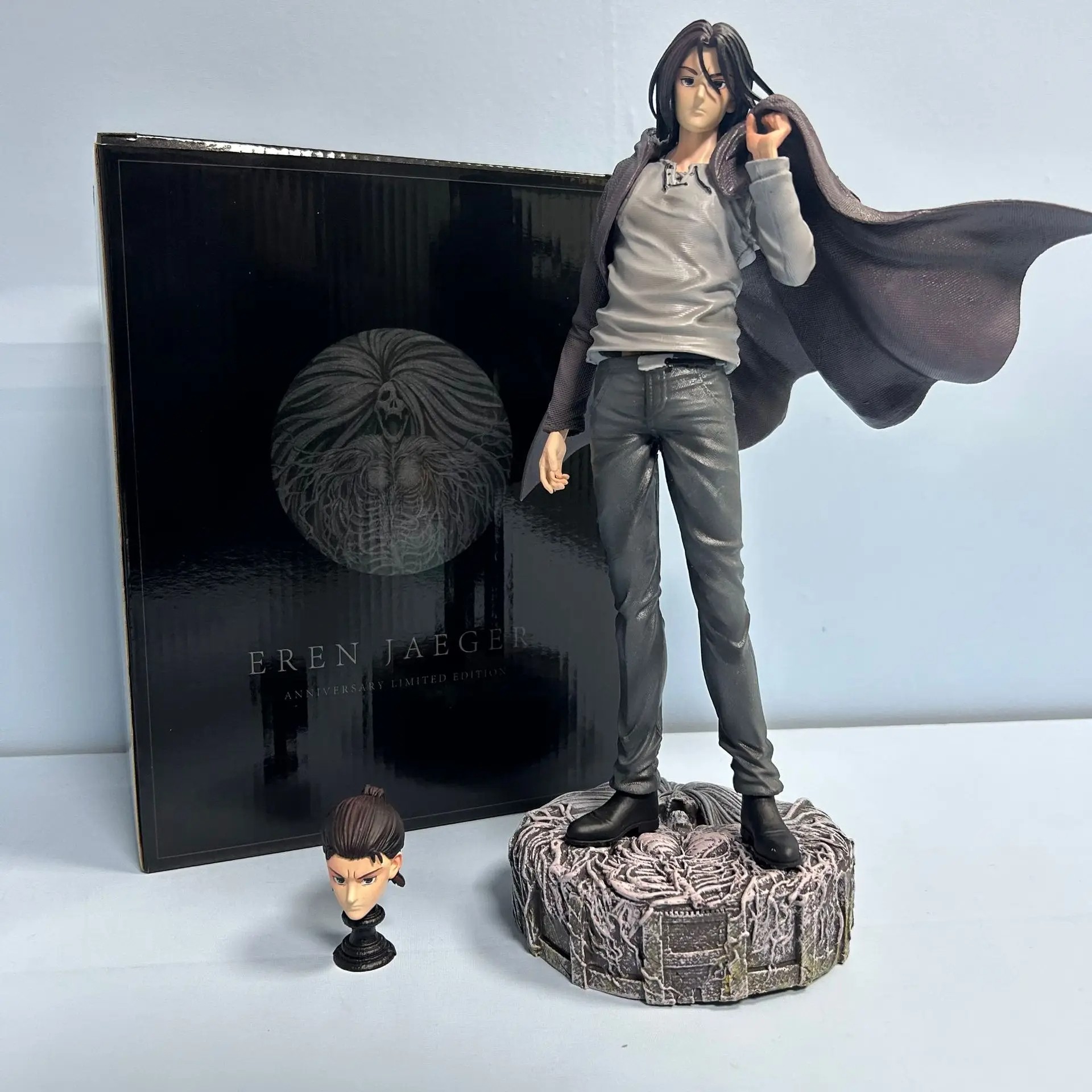 28CM Anime Figure Attack On Titan Eren Jaeger