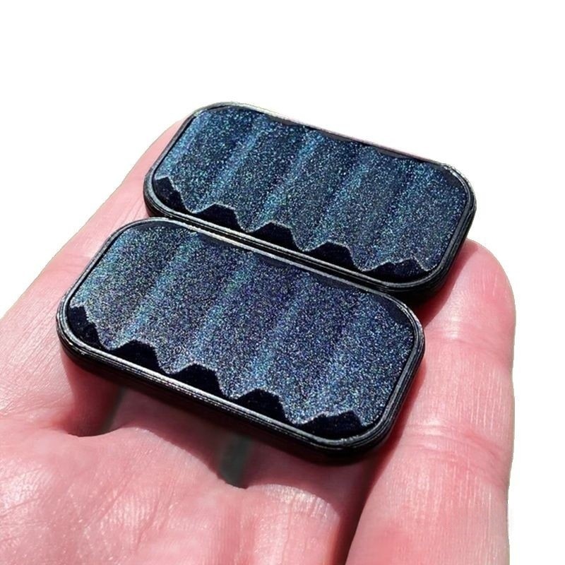 DC Taibao Black Gold Fingertip Gyro Push Card Decompression Toy