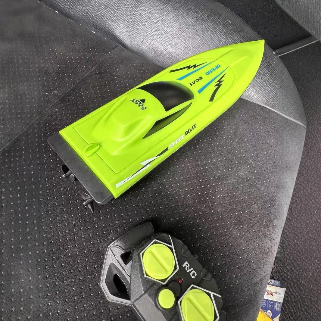 Simulation Electric Children's Remote-control Ship Toy