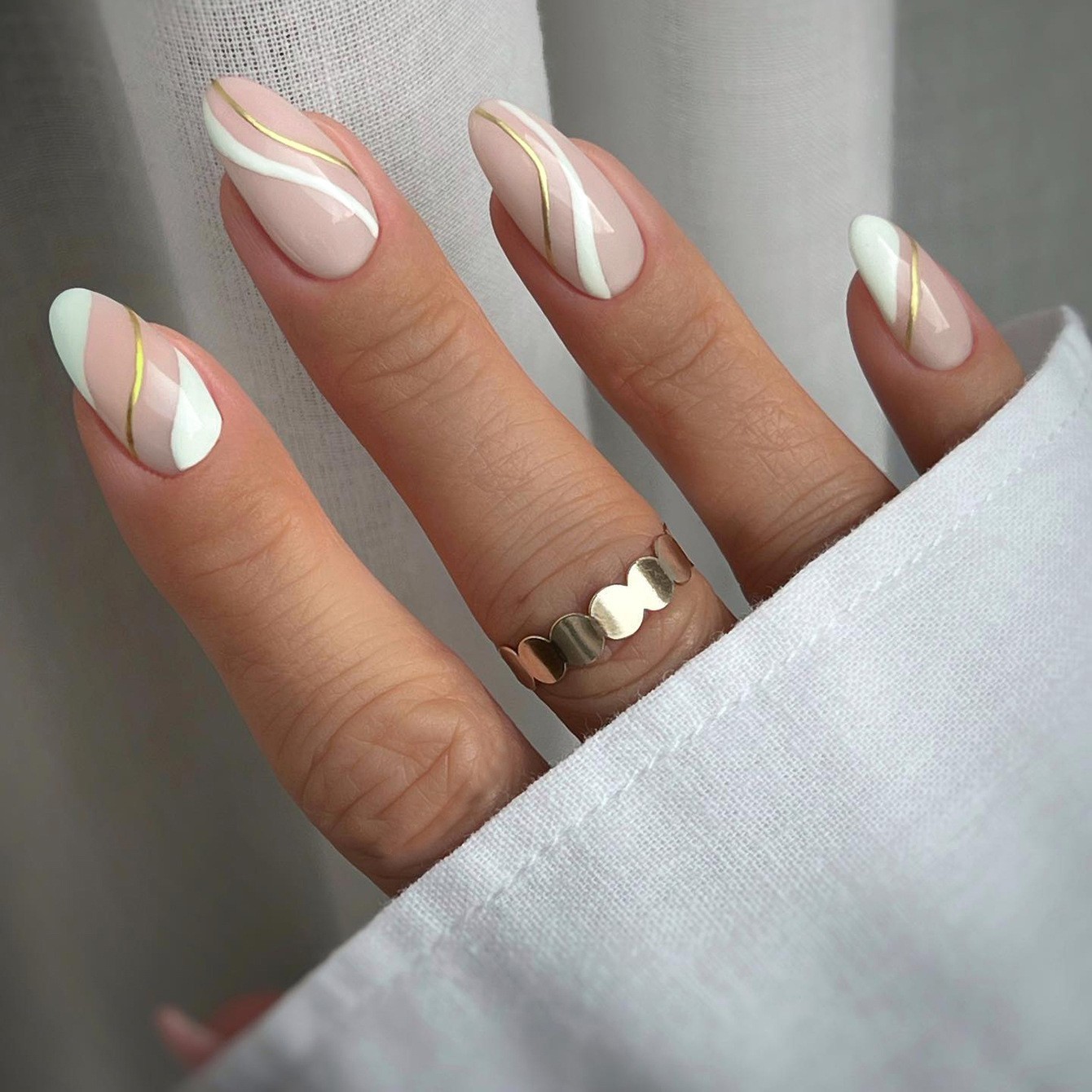 Golden Lines Wearable Nail Stickers