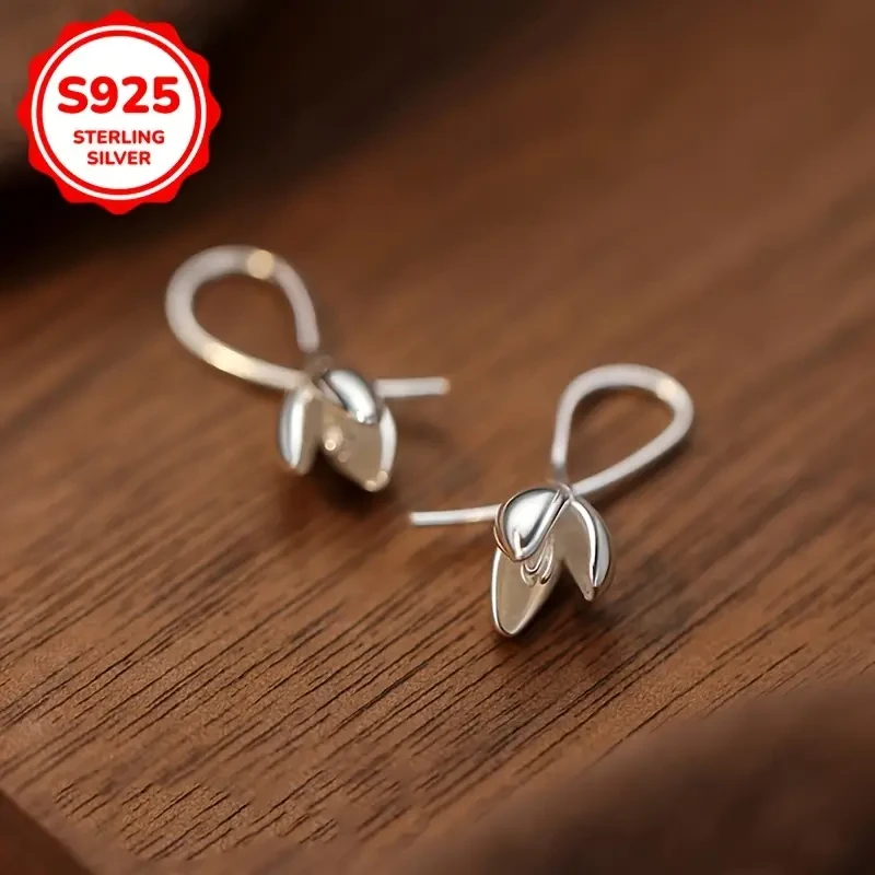 Elegant 925 Sterling Silver Floral Earrings, Light Weight 3.1g - Ideal for Daily Wear & Gifting, Delicate Bow Design with Spike Detail, Perfect for Casual Attire or Festive Occasions, Novelty Earrings