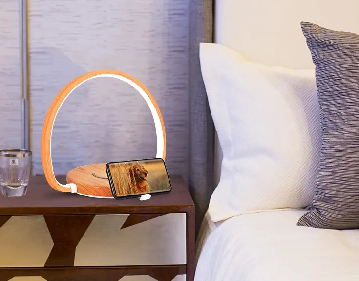 New 10W Wireless Charging Desk Lamp With 3 Color Temperature Touch