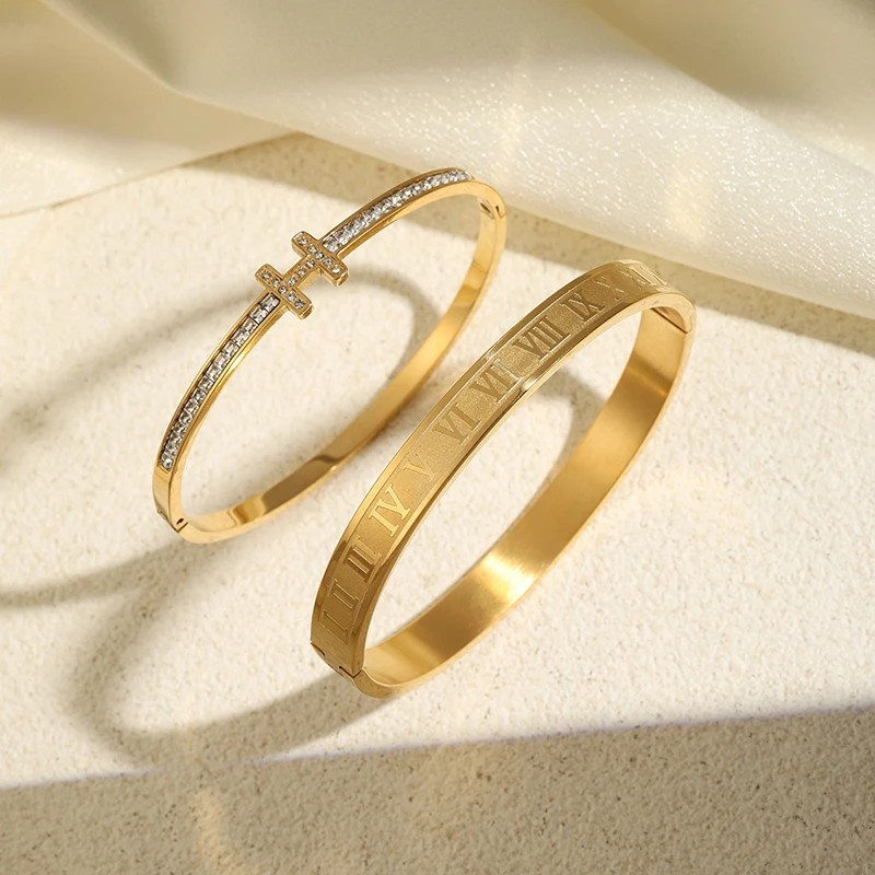 Classical Exquisite Roman Numeral Decorative Bracelets