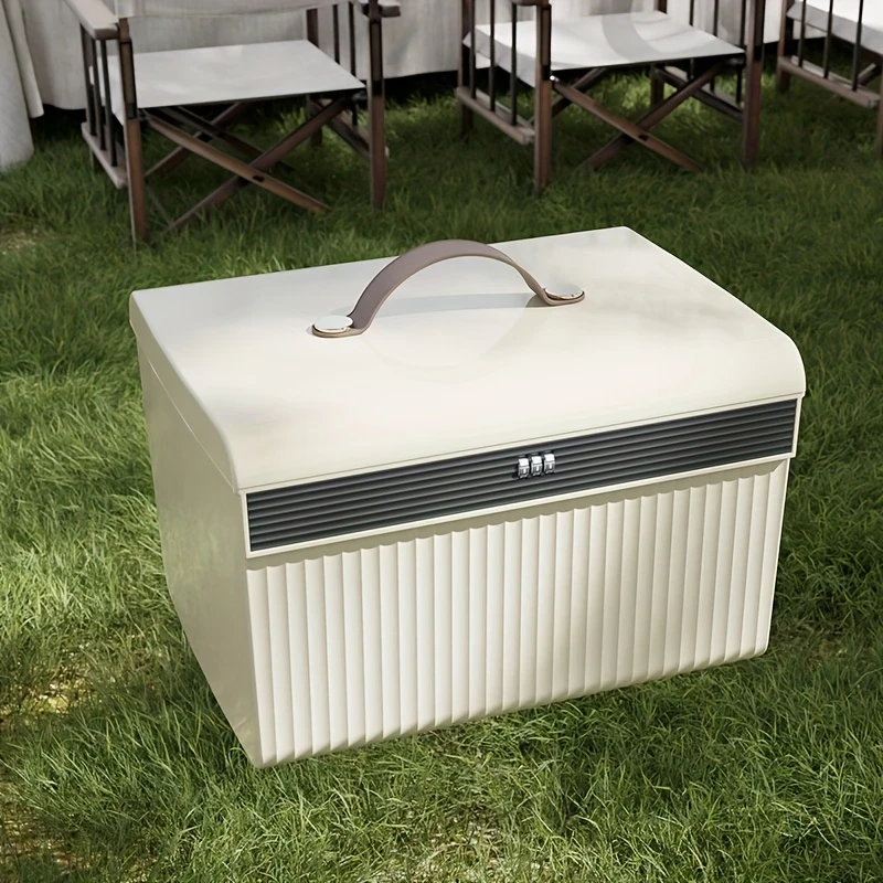 Lockable Outdoor Box