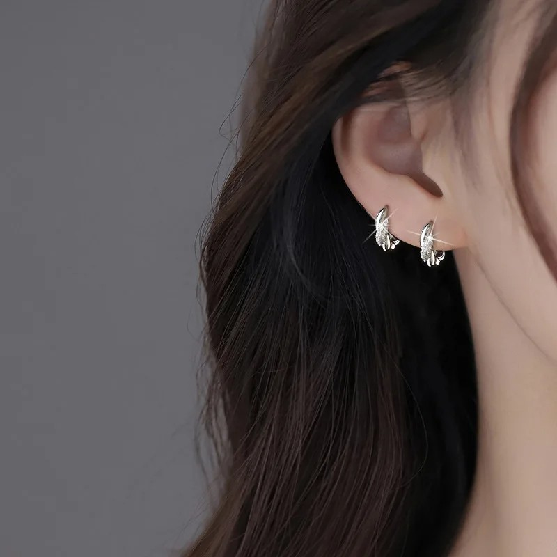 Mobius Circle Zirconia Hoop Earrings for Women