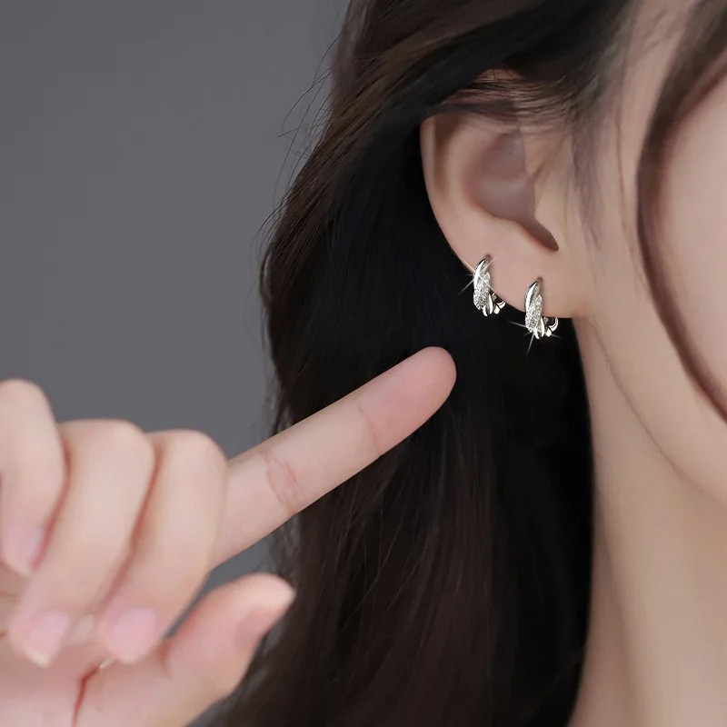 Mobius Circle Zirconia Hoop Earrings for Women