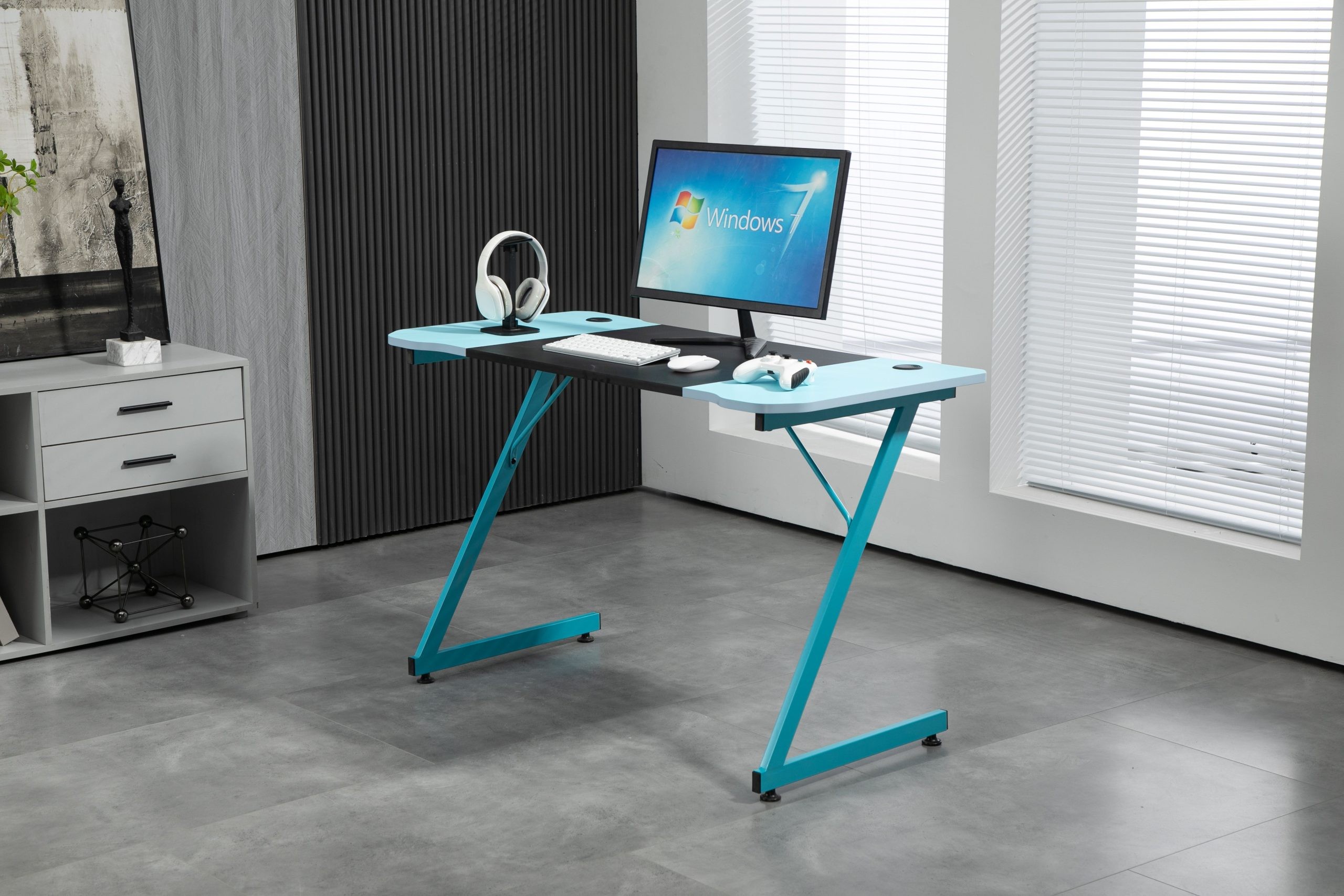 Gaming Table Computer Desk Ergonomic and Stylish Office Desk for Gamers