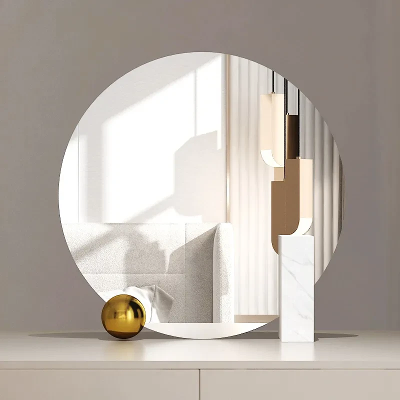 Round Mirror