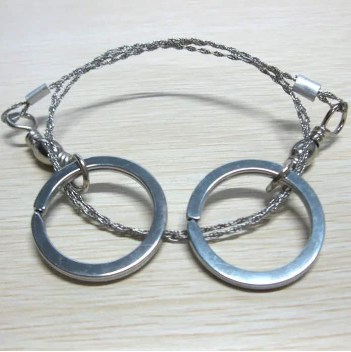 Multifunctional outdoor line according to the survival saw, wire saw, wire saw