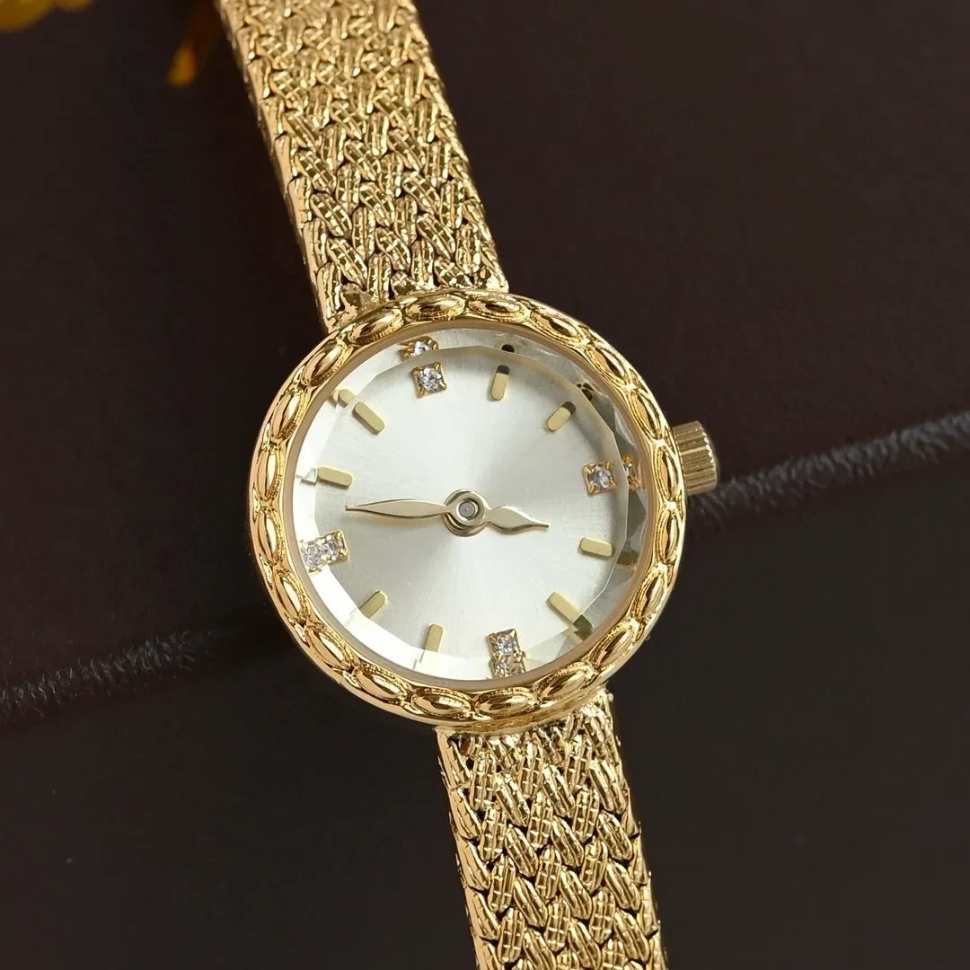 Mid-ancient Simple Retro Special Interest Light Luxury Small Golden Watch Women